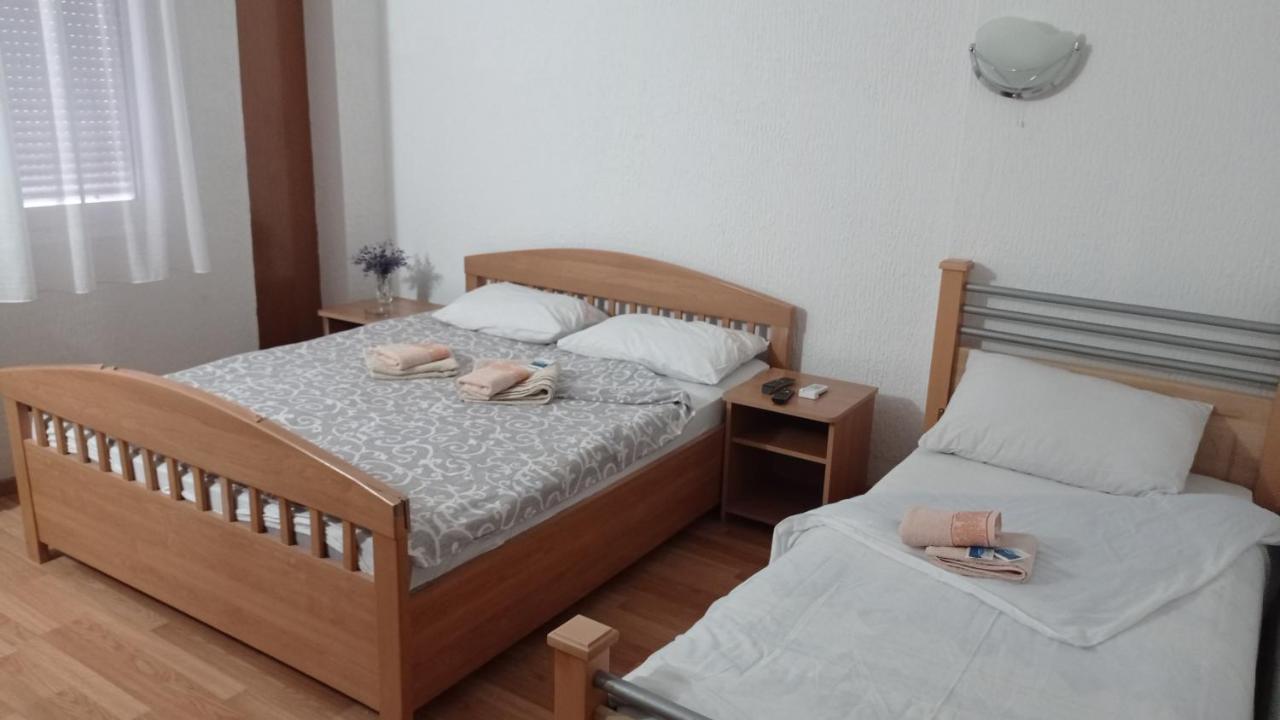 Hotel Konaciste Trstenik Bagian luar foto